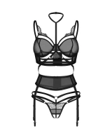 Czarny komplet z haftowanymi zdobieniami