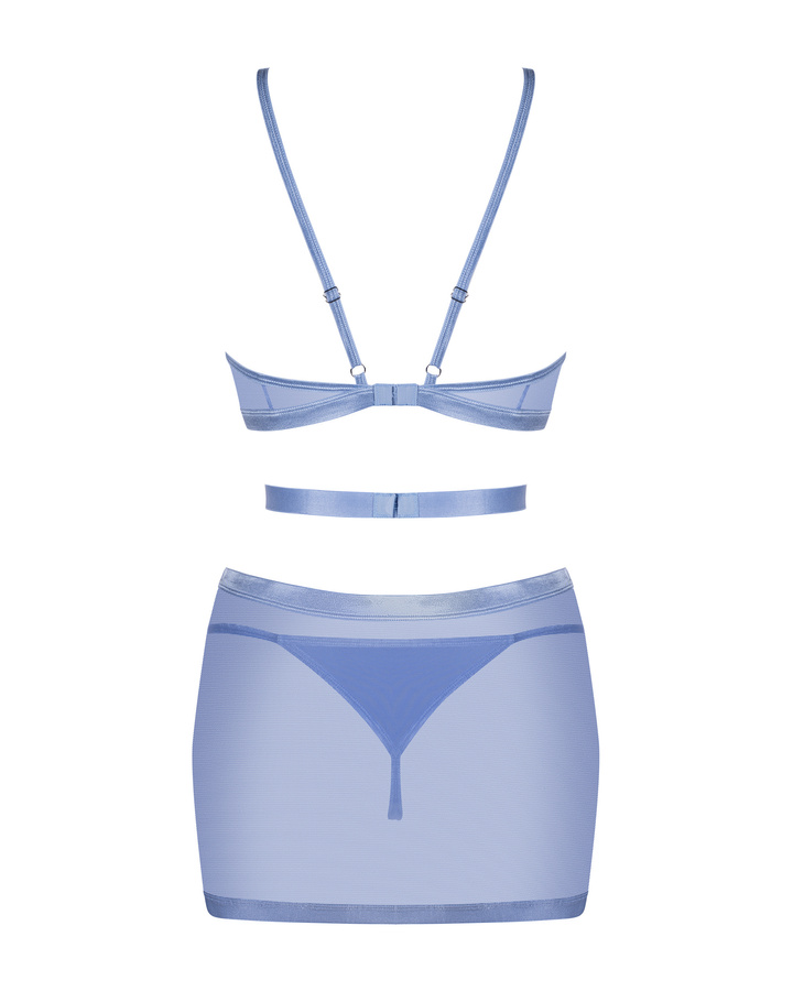 Niebieska, prześwitująca sukienka i stringi