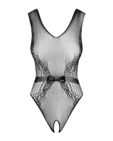 Body z otwartym krokiem