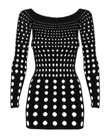 Czarna sukienka z długim rękawem