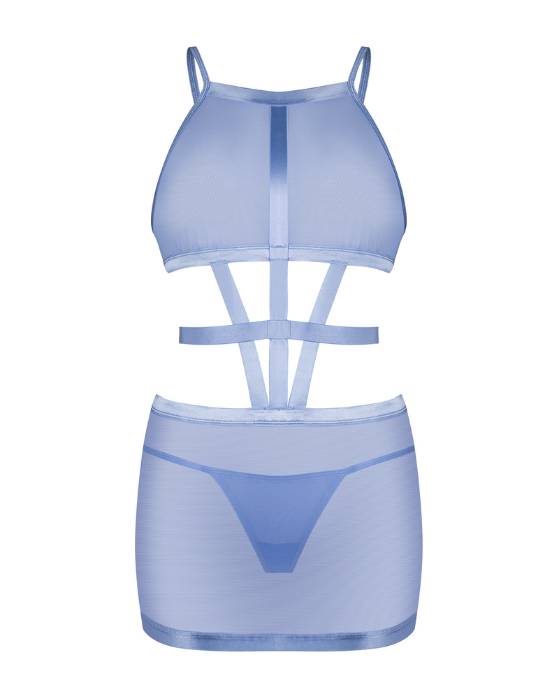 Niebieska, prześwitująca sukienka i stringi