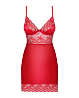 Czerwona koszulka nocna i stringi