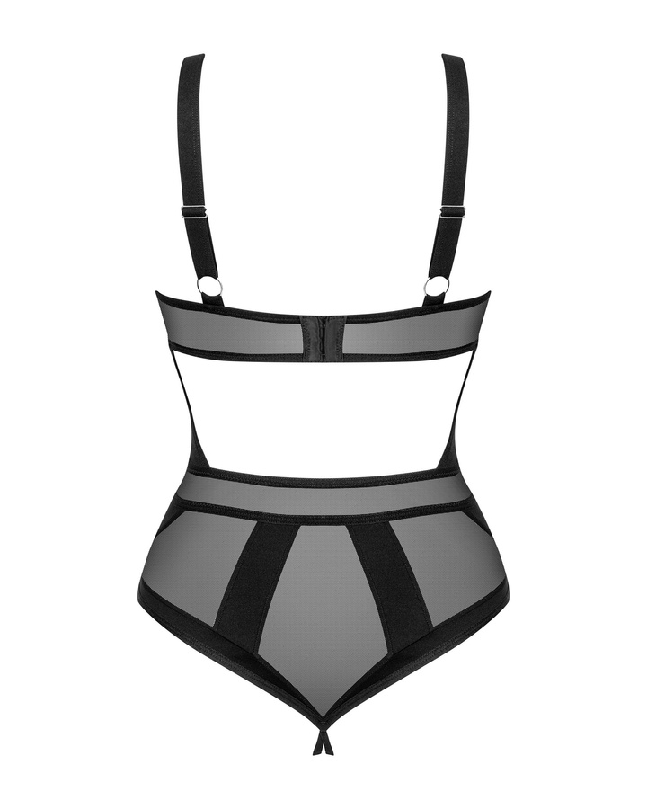 Body z otwartym krokiem
