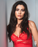 Czerwona koszulka nocna